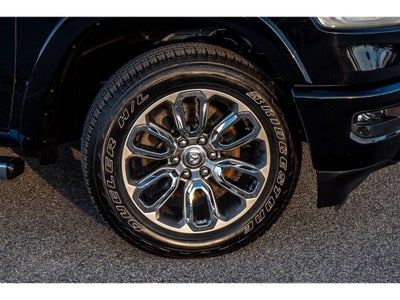 2022 RAM 1500 Laramie Crew Cab 4x4 5'7" Box