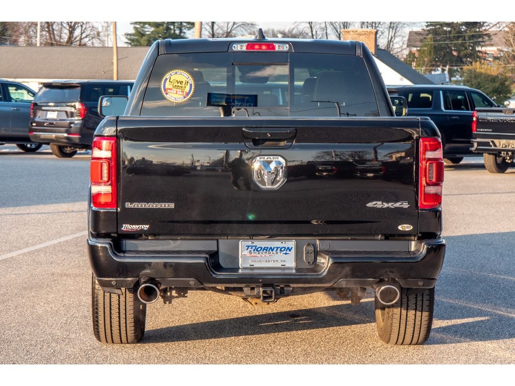 2022 RAM 1500 Laramie Crew Cab 4x4 5'7" Box