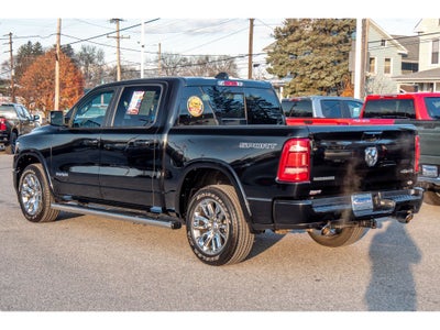 2022 RAM 1500 Laramie Crew Cab 4x4 5'7" Box