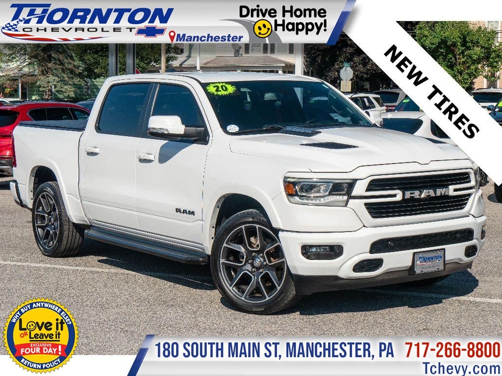 2020 RAM 1500 Laramie Crew Cab 4x4 5'7" Box