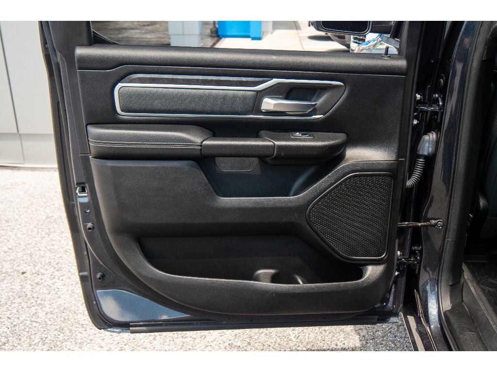 2021 RAM 1500 Big Horn Crew Cab 4x4 6'4" Box