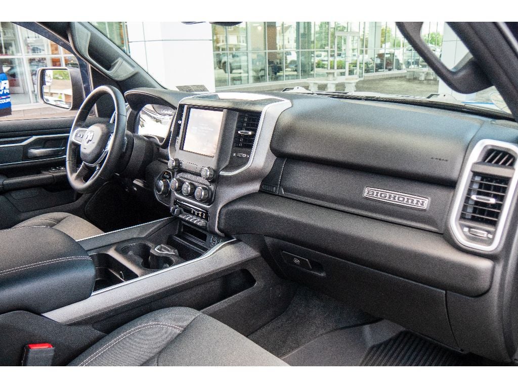 2021 RAM 1500 Big Horn Crew Cab 4x4 6'4" Box