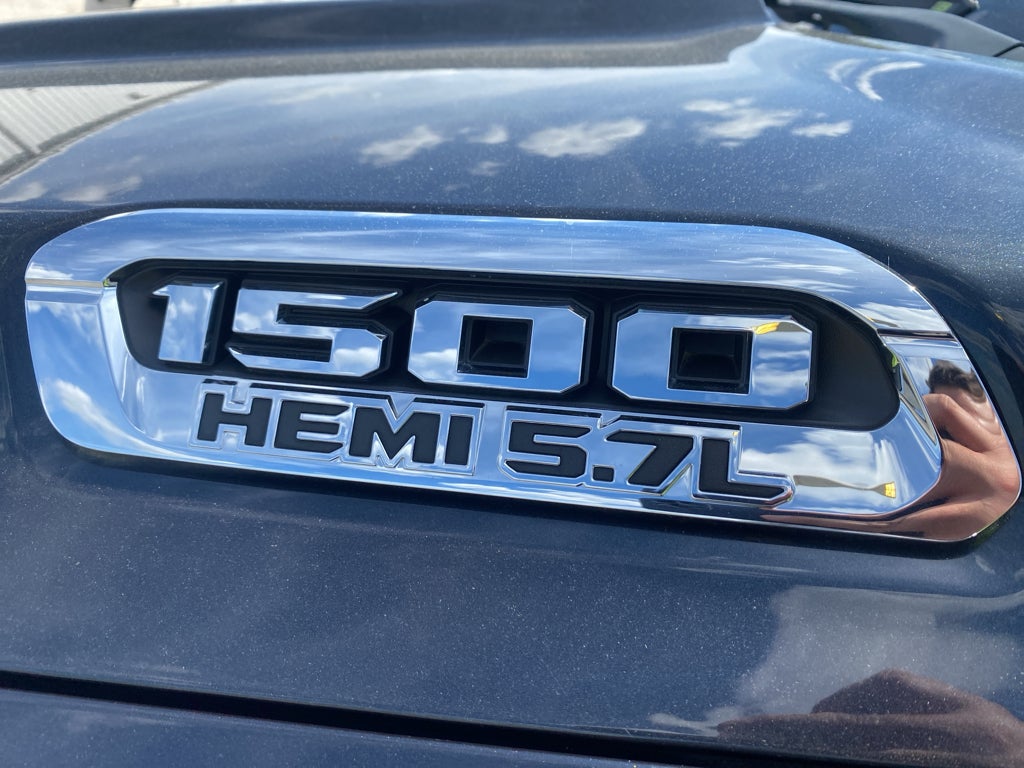 2021 RAM 1500 Big Horn Crew Cab 4x4 6'4" Box