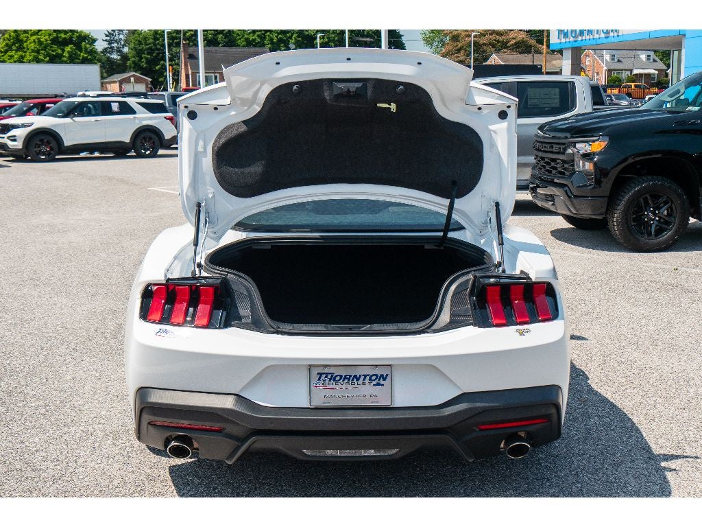 2024 Ford Mustang EcoBoost Fastback