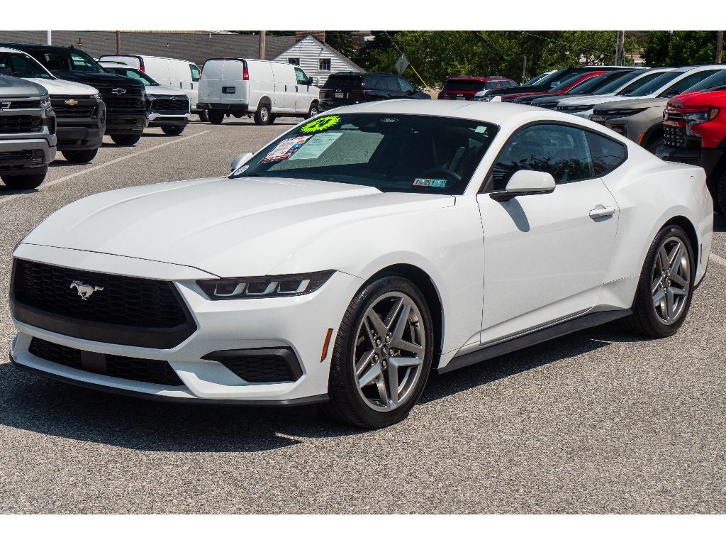 2024 Ford Mustang EcoBoost Fastback