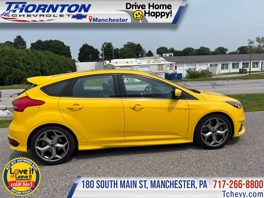 2017 Ford Focus ST ST