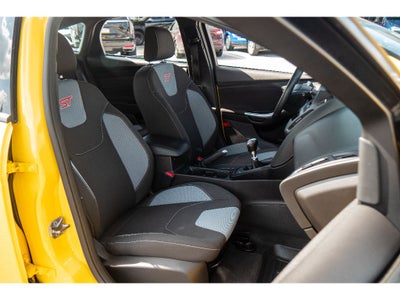 2017 Ford Focus ST ST