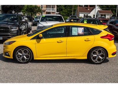 2017 Ford Focus ST ST