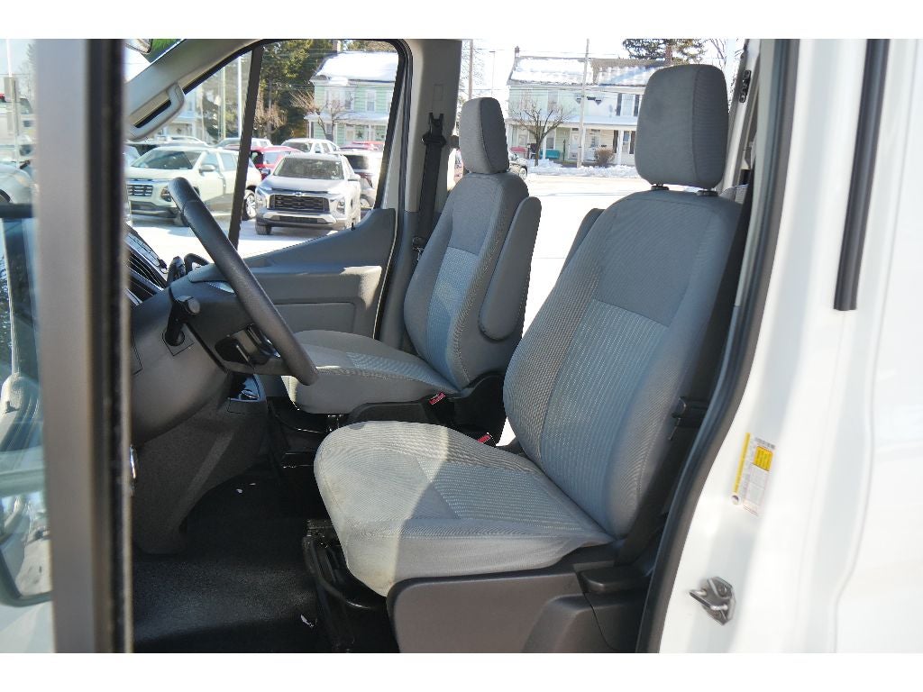 2017 Ford Transit-350 XLT