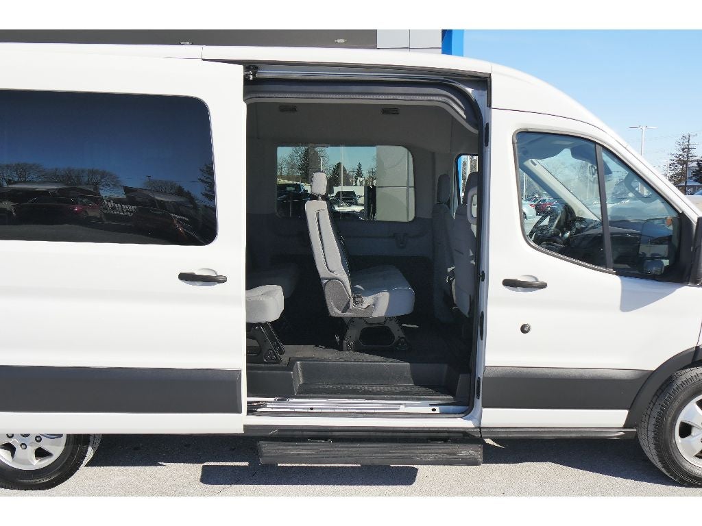 2017 Ford Transit-350 XLT