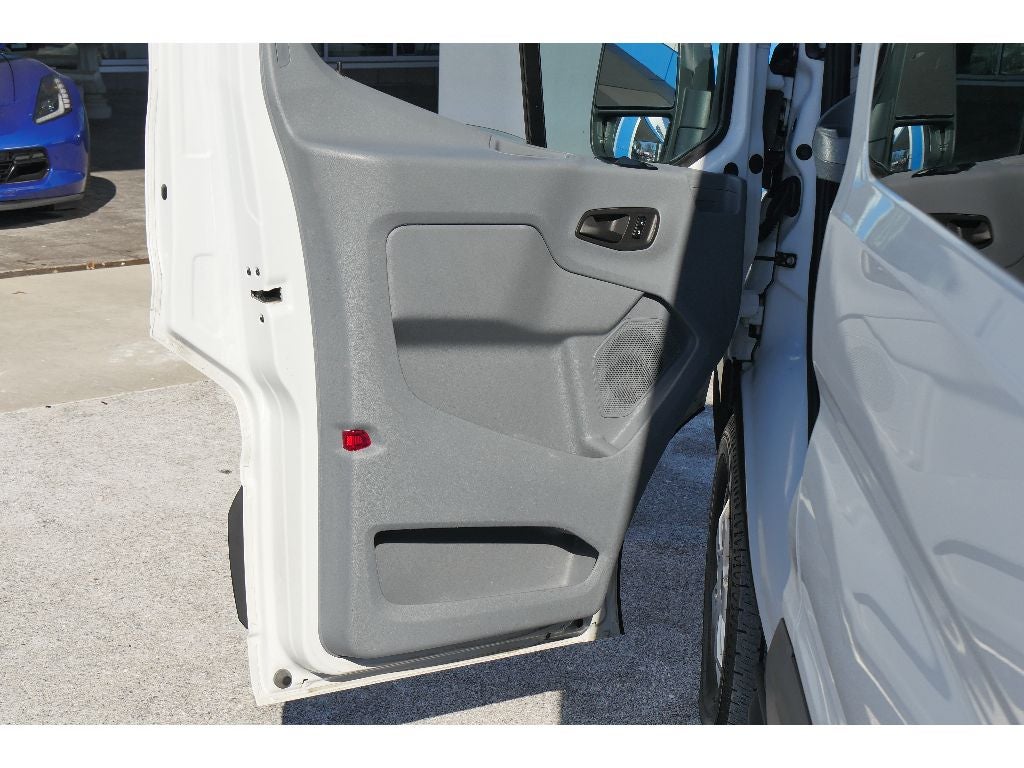 2017 Ford Transit-350 XLT