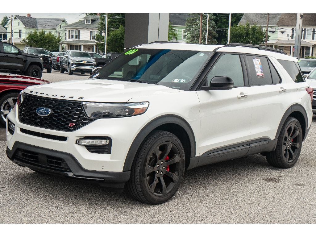 2022 Ford Explorer ST