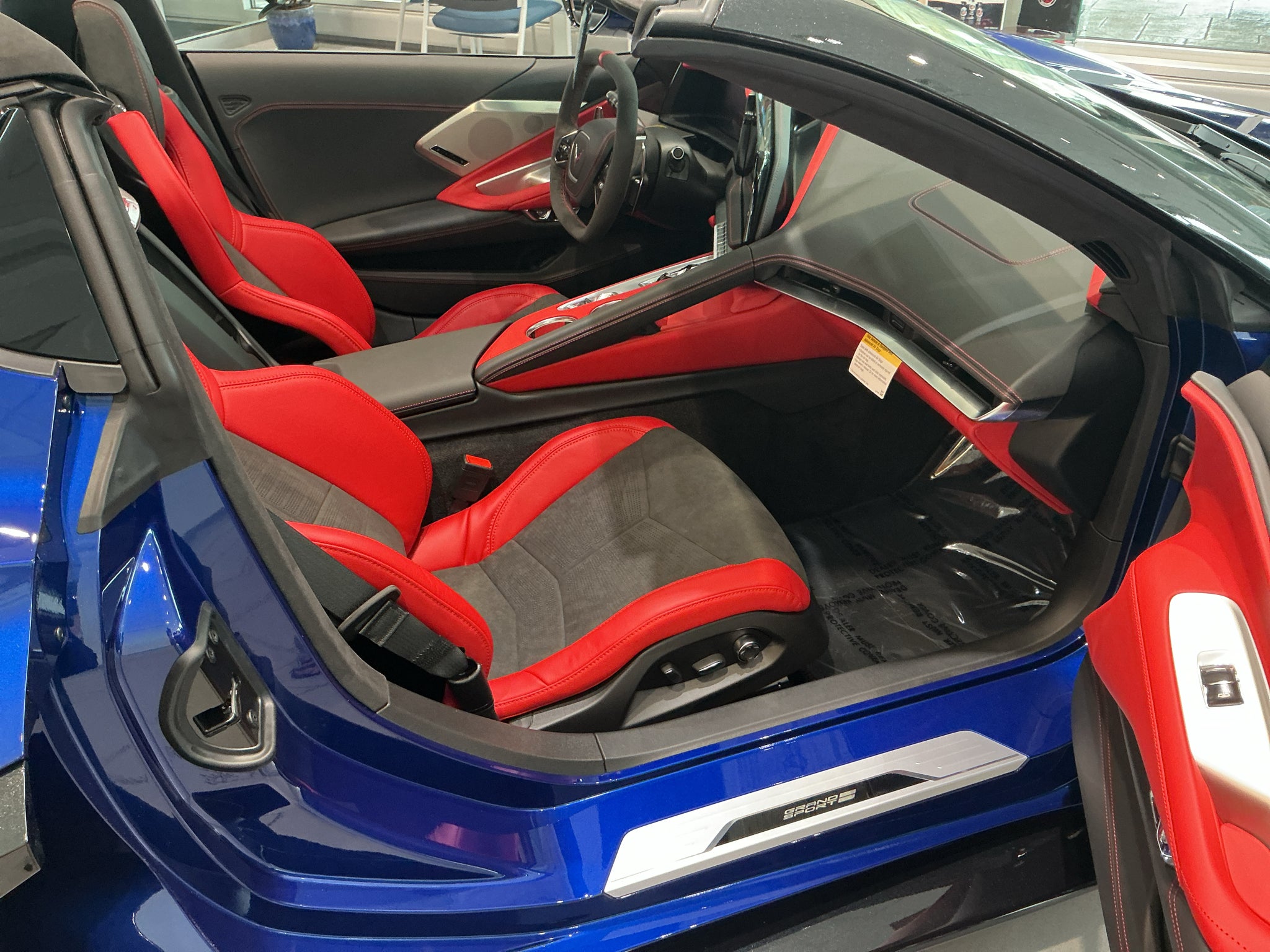 2027 Chevrolet Corvette 3LT - Photo 13