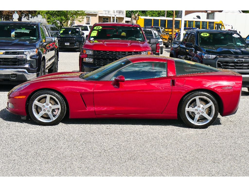2005 Chevrolet Corvette Base