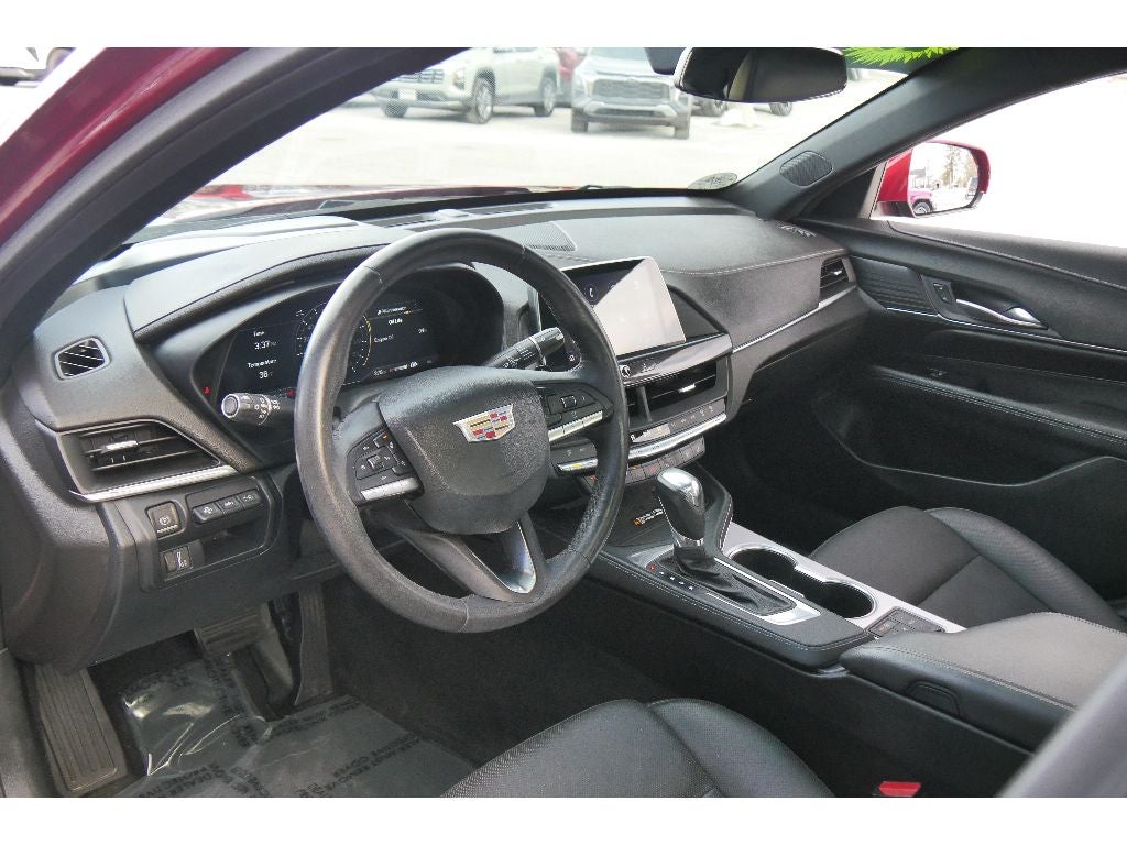 2023 Cadillac CT4 Premium Luxury