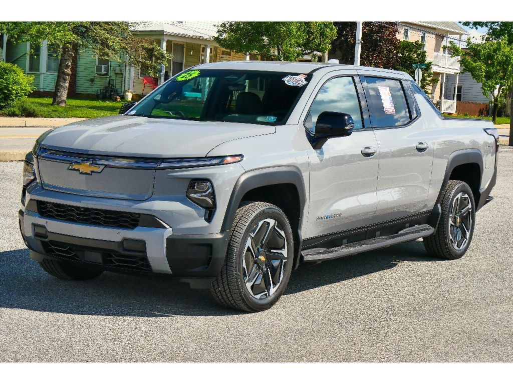 2025 Chevrolet Silverado EV LT - Extended Range