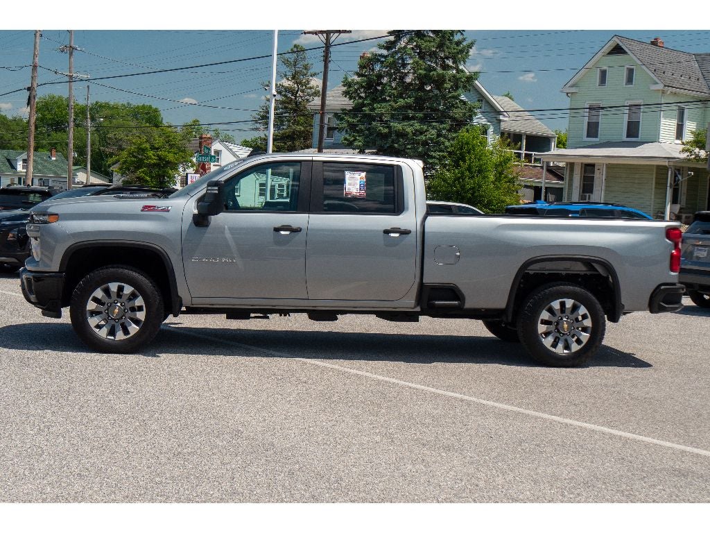 2025 Chevrolet Silverado 2500 HD Custom