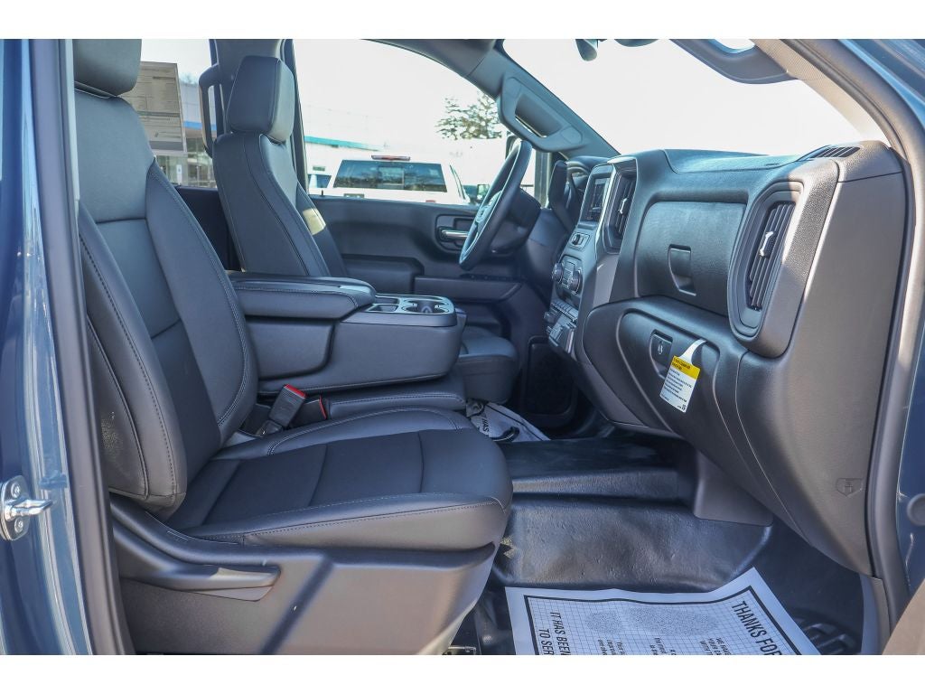 2026 Chevrolet Silverado 3500 HD WT DRW