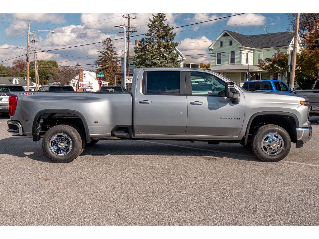 2026 Chevrolet Silverado 3500 HD LT DRW