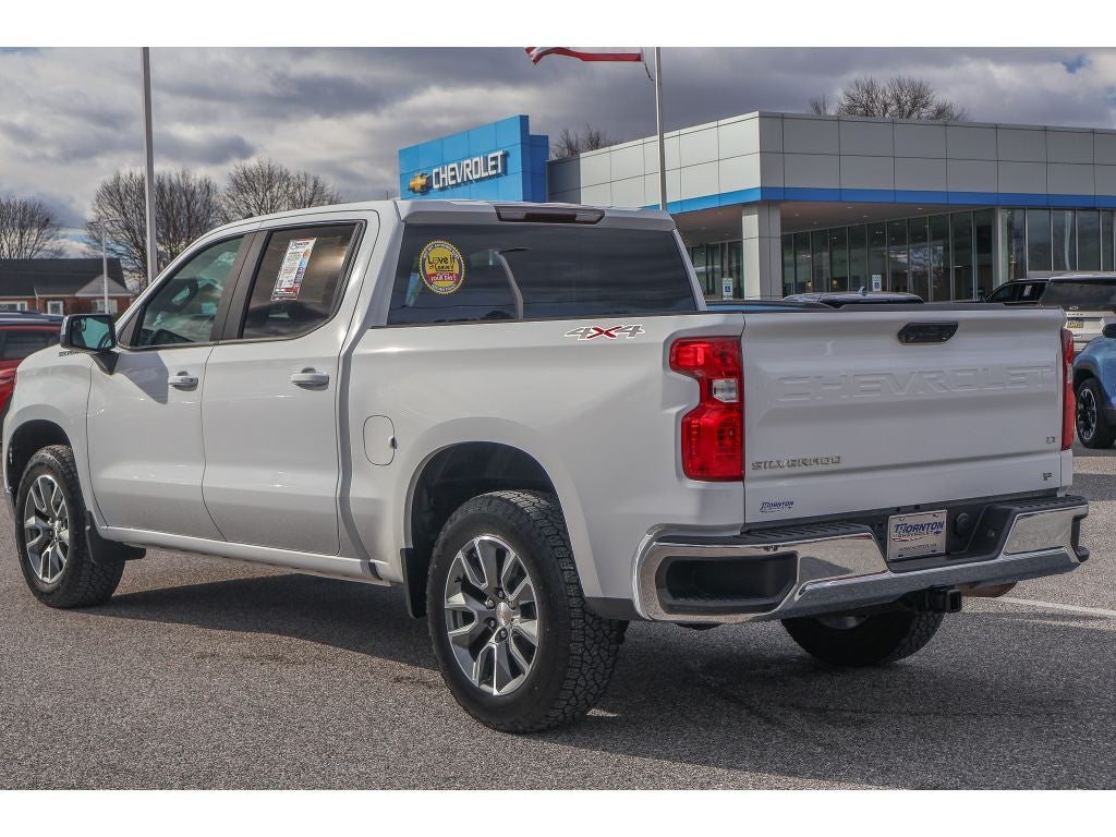 2024 Chevrolet Silverado 1500 LT (2FL)