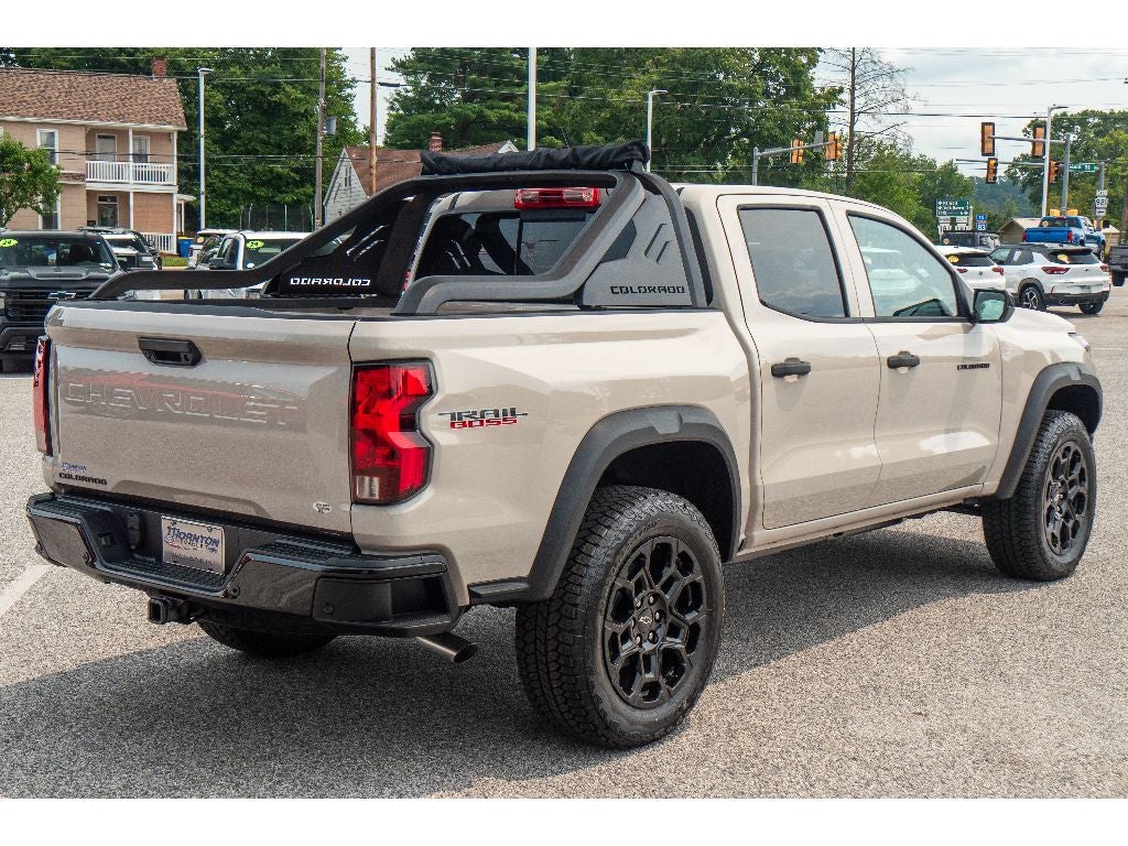 2026 Chevrolet Colorado Trail Boss - Photo 3