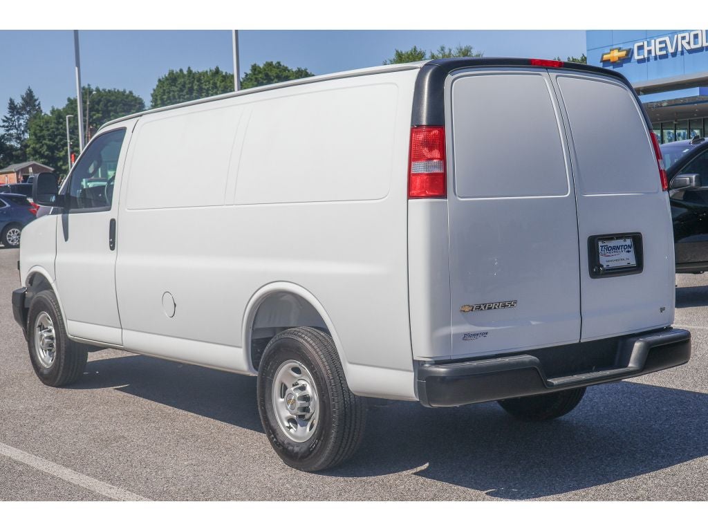2026 Chevrolet Express Cargo WT