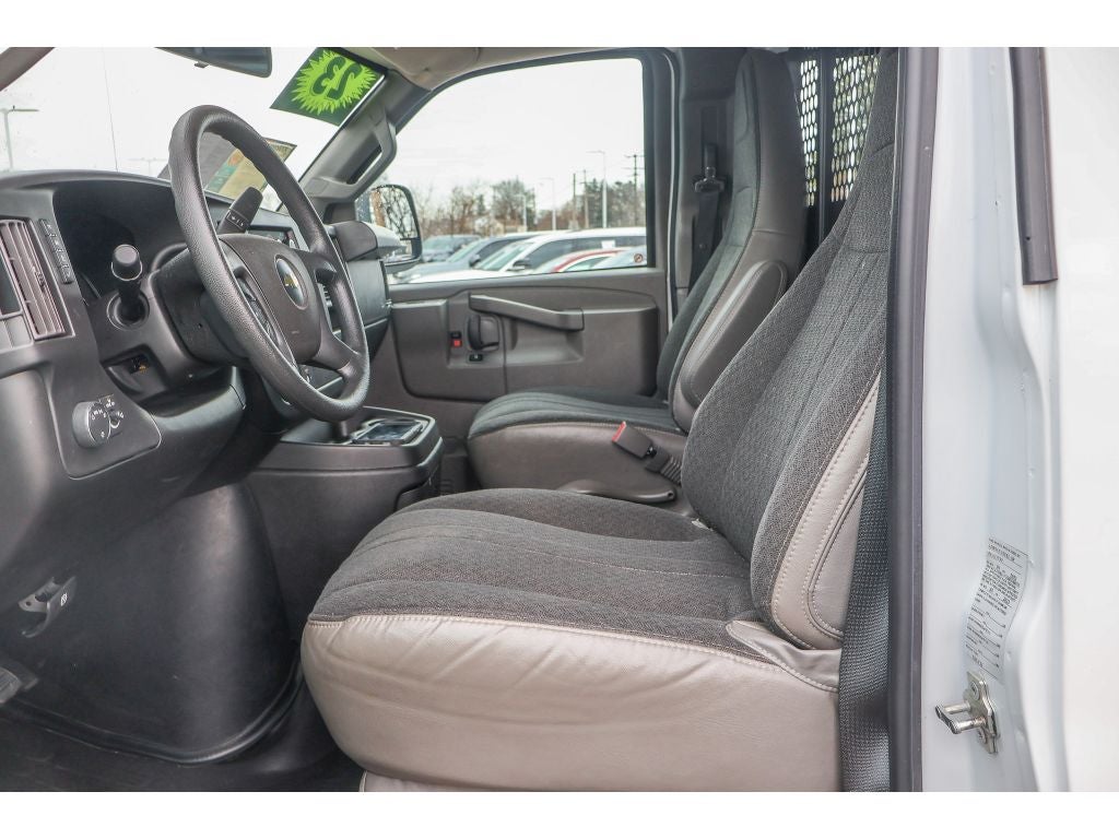 2023 Chevrolet Express Cargo 2500 WT