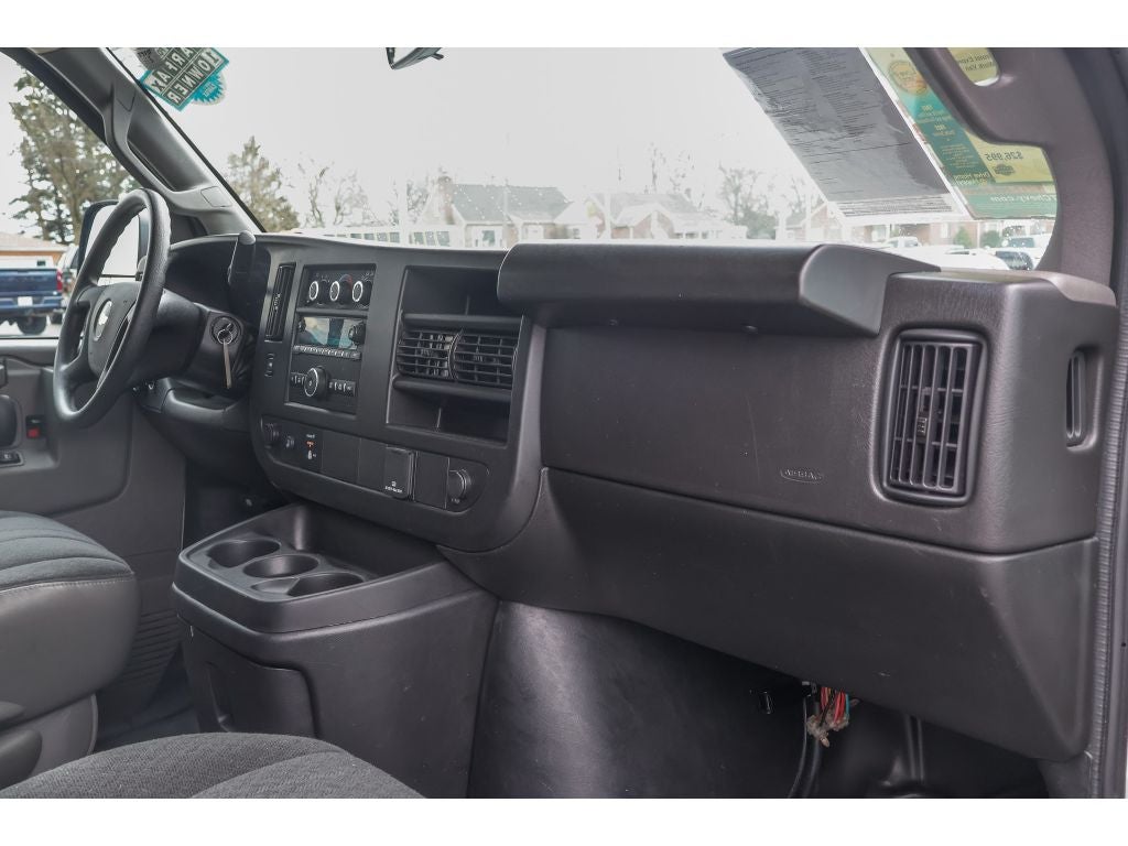 2023 Chevrolet Express Cargo 2500 WT