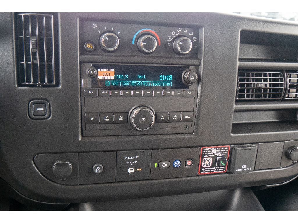 2026 Chevrolet Express Cargo WT