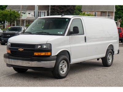 2026 Chevrolet Express Cargo WT