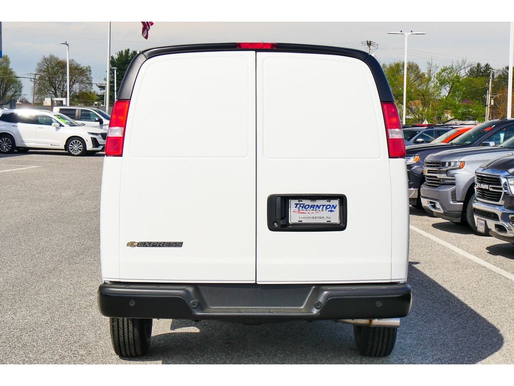 2026 Chevrolet Express Cargo WT