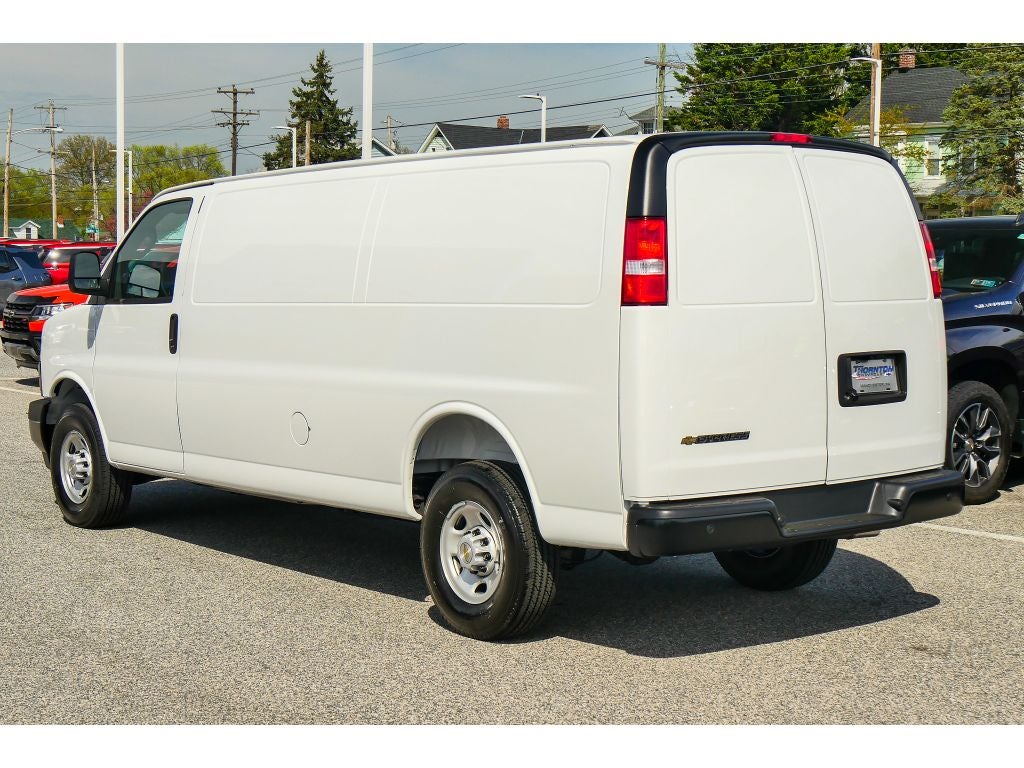 2026 Chevrolet Express Cargo WT