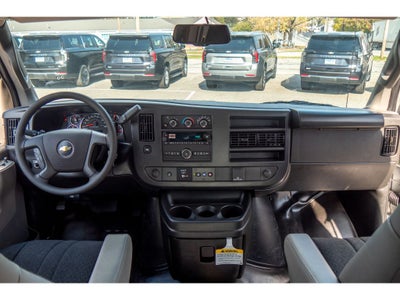 2025 Chevrolet Express Cargo 3500 WT