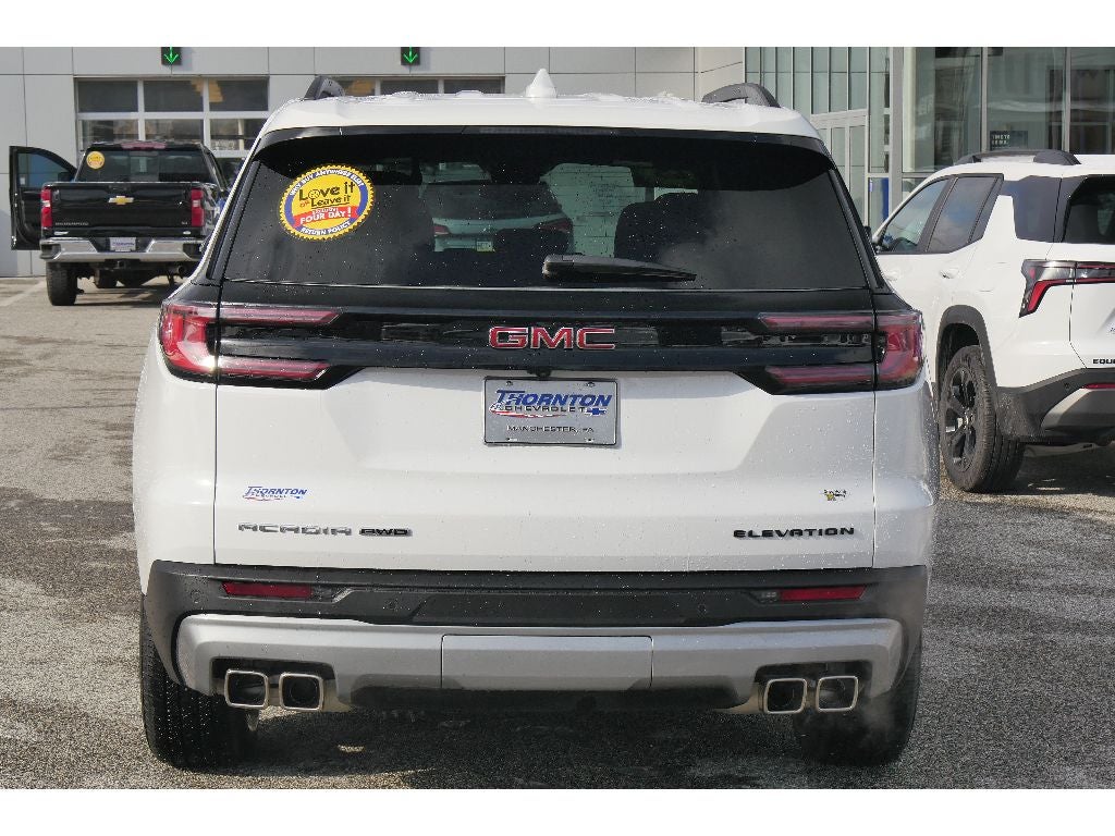 2025 GMC Acadia Elevation