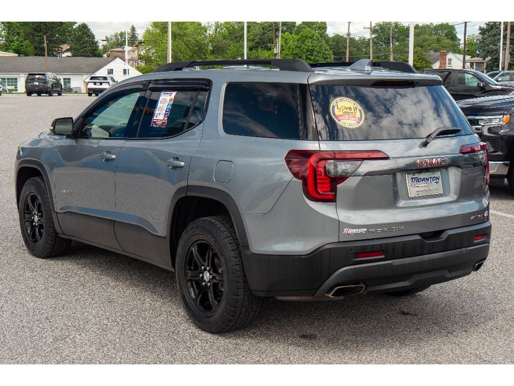 2023 GMC Acadia AT4