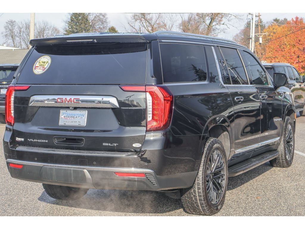 2021 GMC Yukon XL SLT