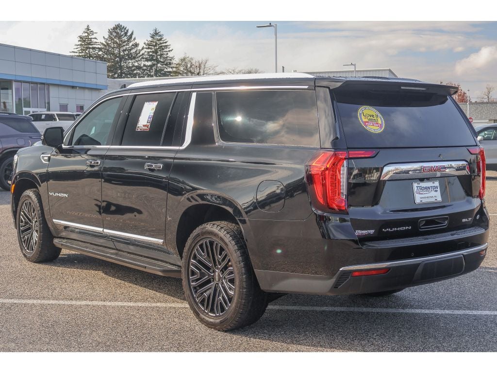 2021 GMC Yukon XL SLT