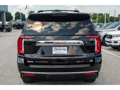 2022 GMC Yukon XL SLT