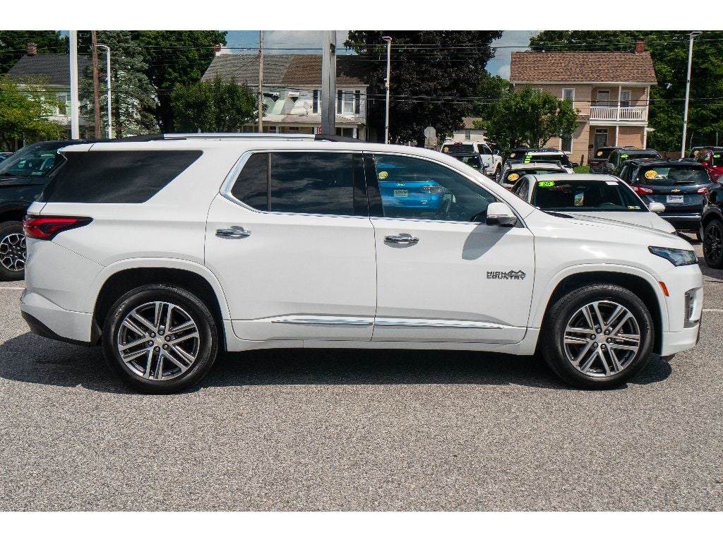 2023 Chevrolet Traverse High Country