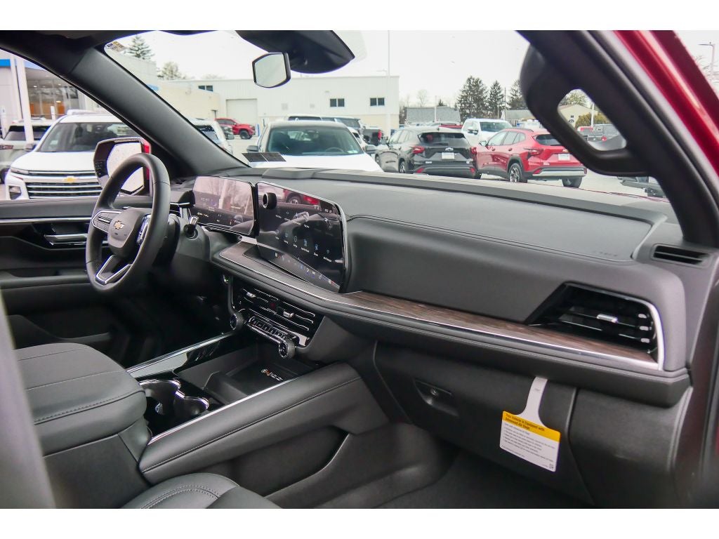 2026 Chevrolet Suburban LT