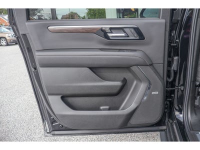 2025 Chevrolet Suburban Premier