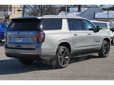 2023 Chevrolet Suburban LS