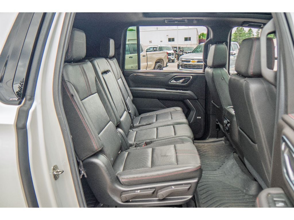 2021 Chevrolet Suburban RST