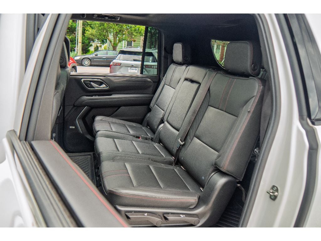 2021 Chevrolet Suburban RST