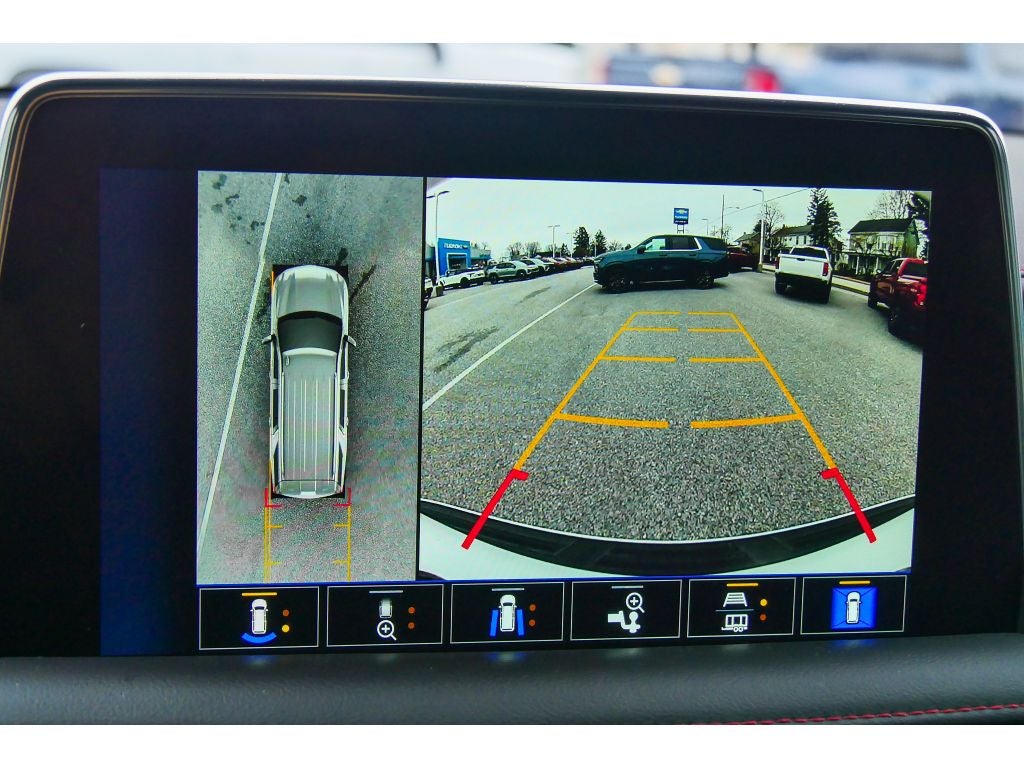 2022 Chevrolet Suburban RST