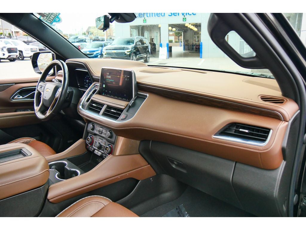 2022 Chevrolet Suburban High Country