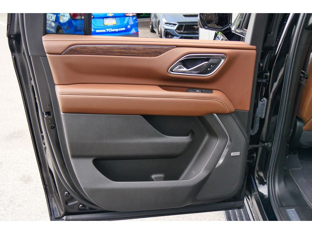 2022 Chevrolet Suburban High Country