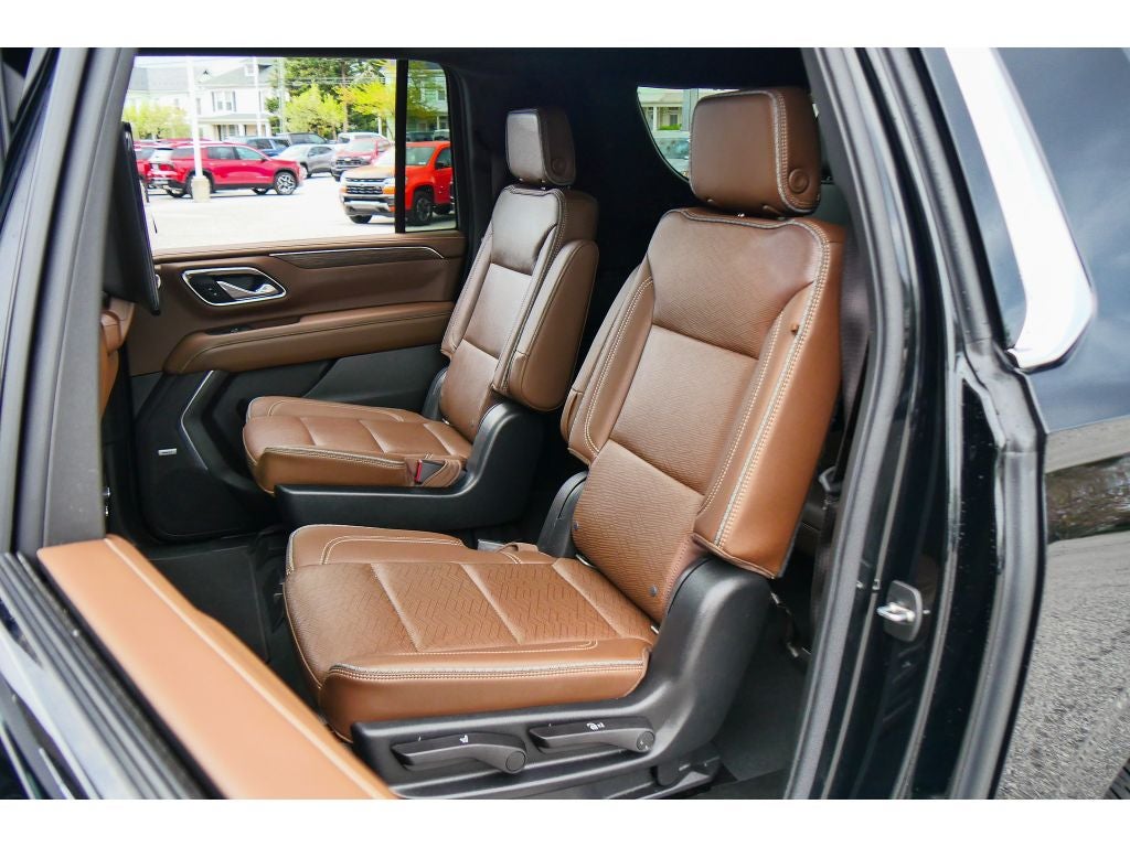 2022 Chevrolet Suburban High Country