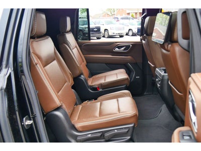 2022 Chevrolet Suburban High Country