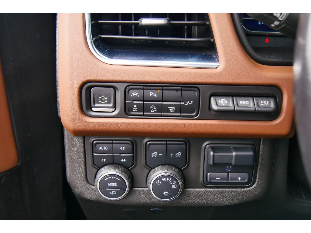 2022 Chevrolet Suburban High Country